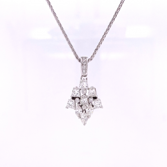 UNIQUE DIAMOND PENDANT