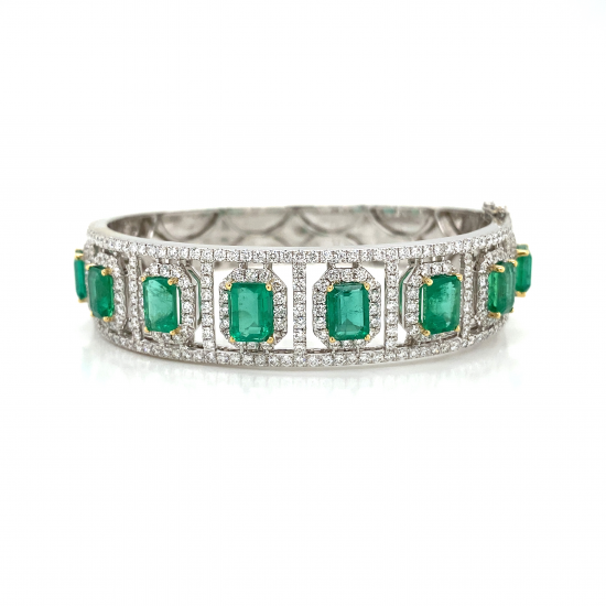 EMERALD & HALO DIAMOND BANGLE