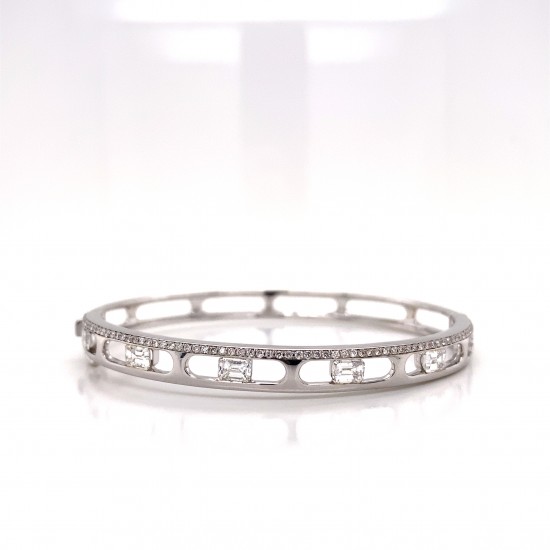 OPEN HINGED DIAMOND BANGLE