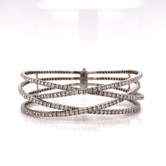 INTERTWINED DIAMOND BANGLE