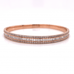 ROUND & BAGUETTE DIAMOND BANGLE ROUND & BAGUETTE DIAMOND BANGLE