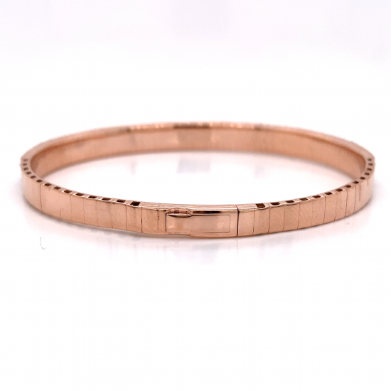 ROUND & BAGUETTE DIAMOND BANGLE