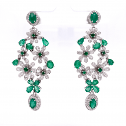 EMERALD PRETTY FLOWERS DANGLING EARRINGS EMERALD PRETTY FLOWERS DANGLING EARRINGS