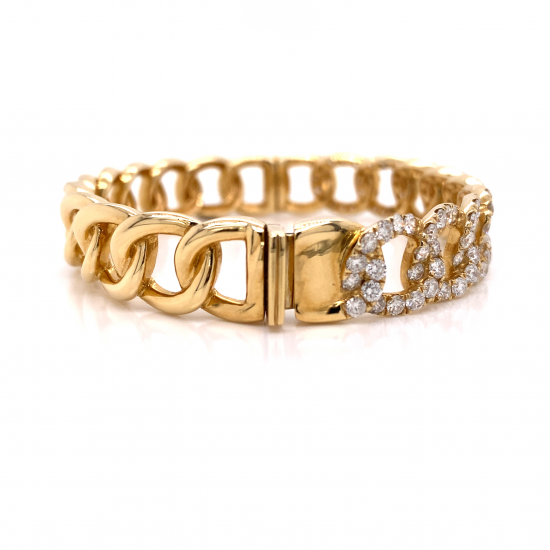 "LOVERS" LINK DIAMOND BANGLE