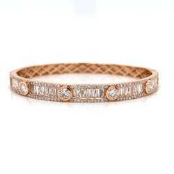 ROUND & BAGUETTE DIAMOND BANGLE ROUND & BAGUETTE DIAMOND BANGLE