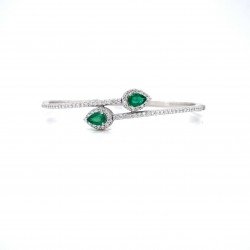 PEAR CUT EMERALD DIAMOND BANGLE