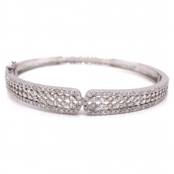 FOREVER LOVE DIAMOND BANGLE