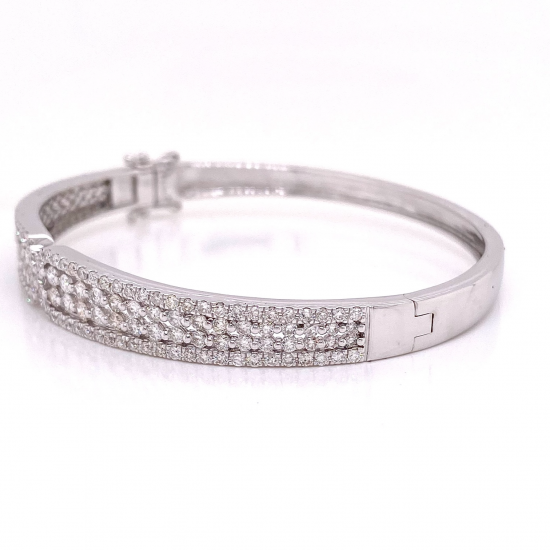 FOREVER LOVE DIAMOND BANGLE